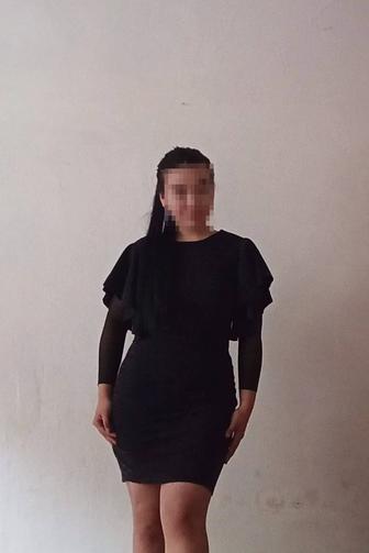 Разгружаю гардероб Платья