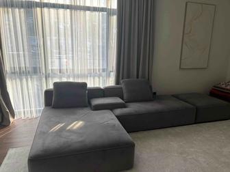 Продаю диван 3,5 метров в отличном состоянии