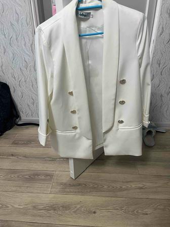 костюм женский