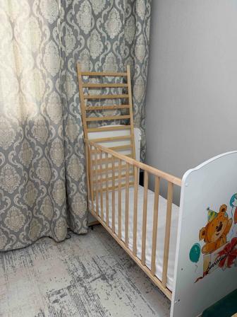 Продам кровать для новорожденных
