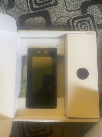 Видеодомофон / терминал распознавания лиц HIKVISION (новый)