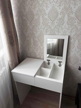 Шкаф для косметики