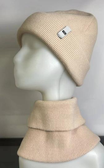 Шапка и снуд женские