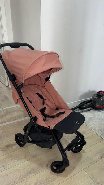Продам коляску Anex Air-Z
