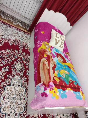 Продается мебель кровати