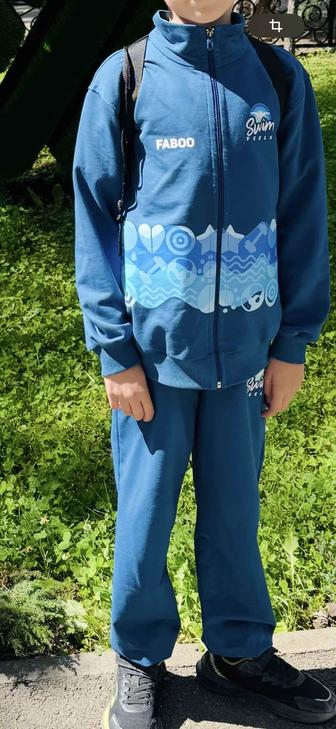 Продам костюм SF