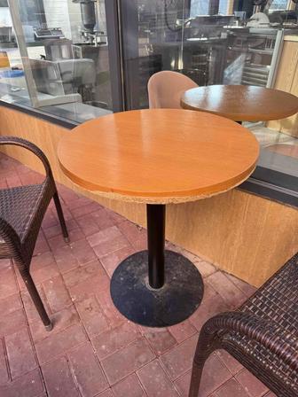 Продам столы