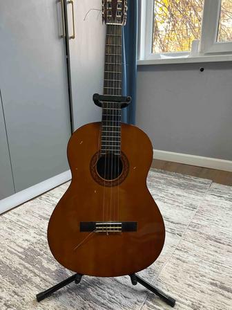 Гитара Yamaha C40