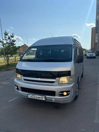 Аренда микроавтобуса Toyota Hiace