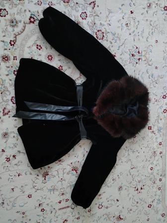 Продам шубу 39000