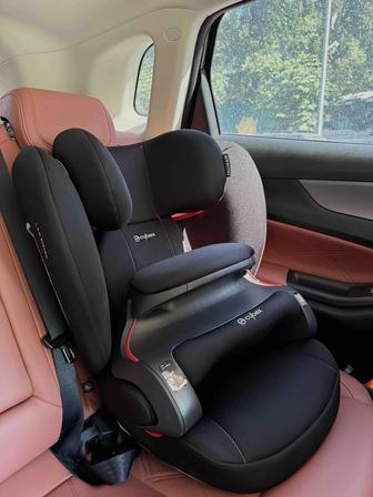 Продаю детское автокресло Cybex Pallas B-Fix 1/2/3 (936 кг)