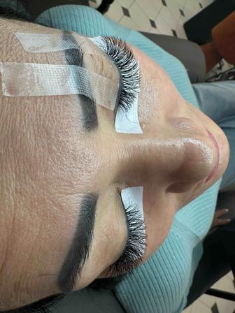 Наращивание ресниц