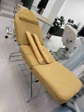 Кушетка и Гинекологические кресла медицинская