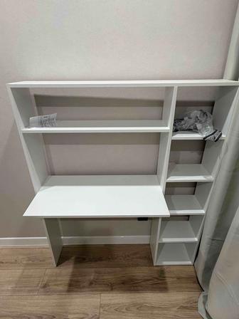 Столик с полками