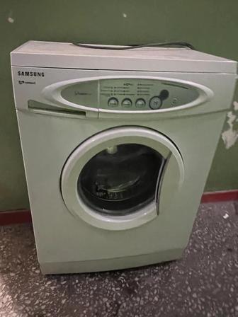 Стиральная машина Samsung