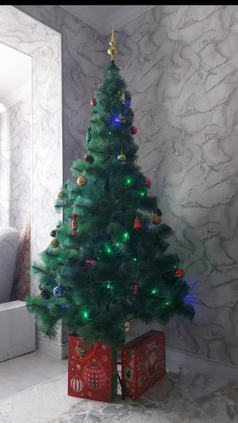 Новогодняя елка