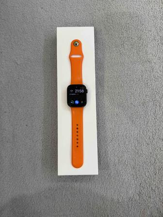 Apple Watch SE (1-е поколение) 44 мм