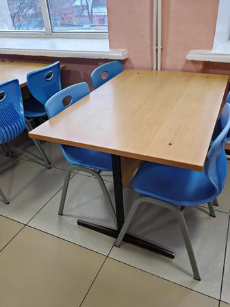 Столы обеденные 18 штук