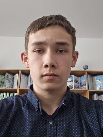 Воспитатель,Кассир,Официант итд.