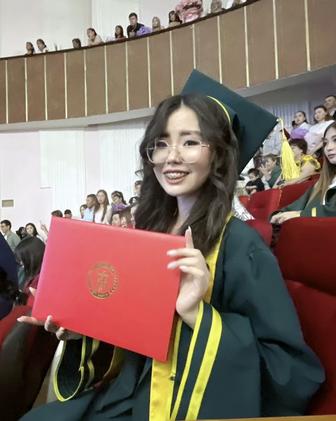 Преподаватель английского языка