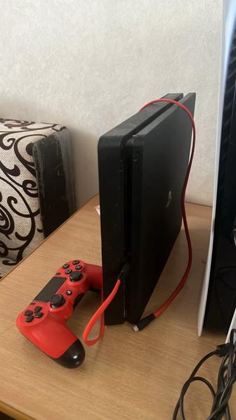 PS4 slim
