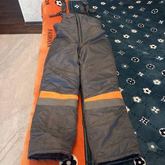 Продам комбинезон мужской