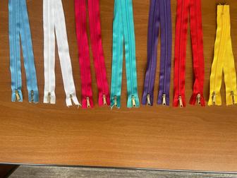 Продаются молнии (замки). Производство Япония, Турция, (УКК).