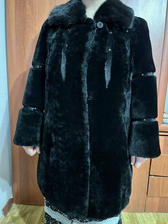 Верхняя одежда мутоновую полушубку