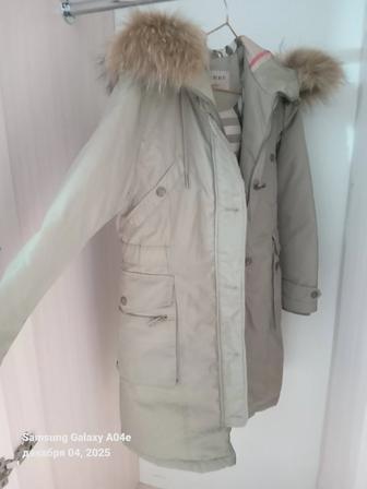Продам куртку пуховик