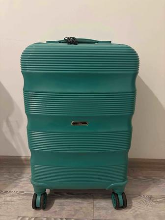 Маленький чемодан