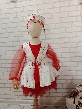 Национальная одежда, казахское платье