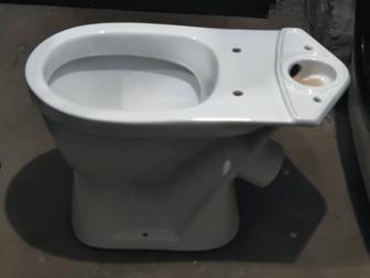 Унитаз Santek в отличном состоянии