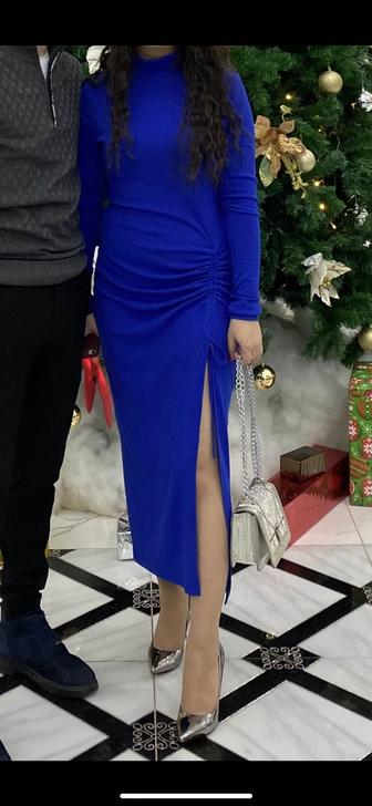 продам платье