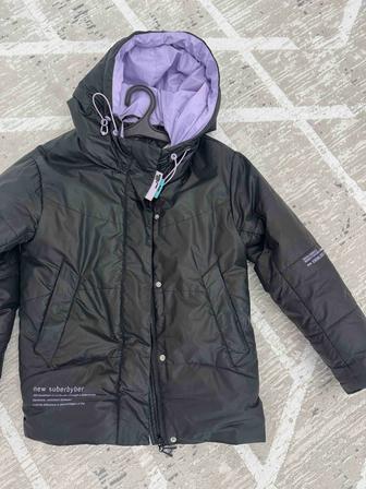 Продам осеннюю куртку