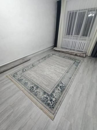 Ковер белый 2х3 2 шт