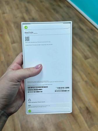 Продается Айфон новый