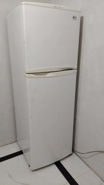 Холодильник LG