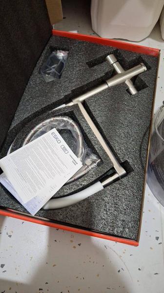 Смеситель для кухни esko