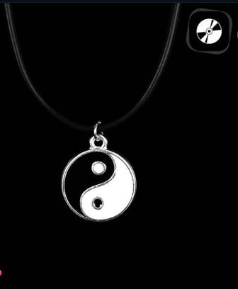 Кольца, цепи, кулоны, браслеты