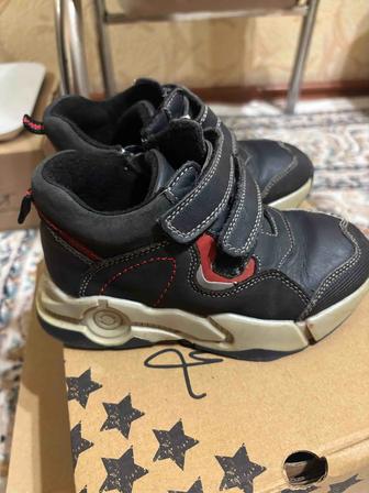 Осенние ботинки