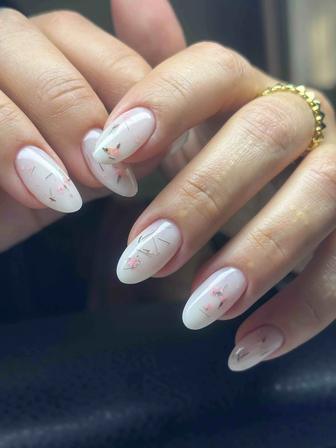 Маникюр и педикюр, наращивание ногтей