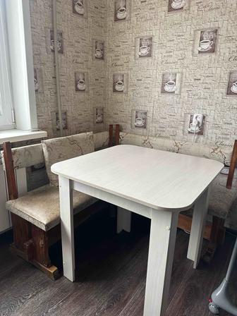 Продам кухонный уголок