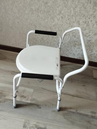 Кресло - туалет инвалидное