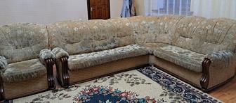 Продам мягкий раздвижной уголок в хорошем состоянии