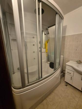 Продам душевую кабину