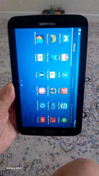 Продается планшет Самсунг в рабочем состояний.