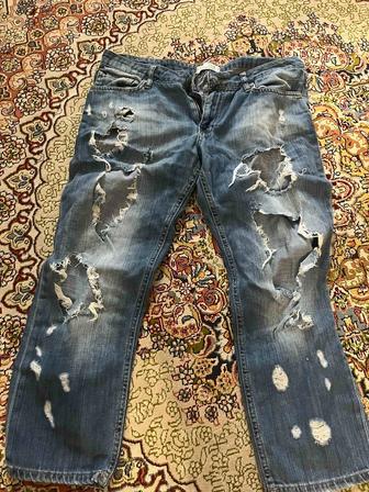 Продам джинсы рваные