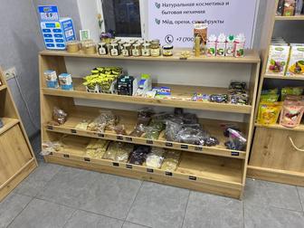 Торговый стеллаж-горка деревянный б/у