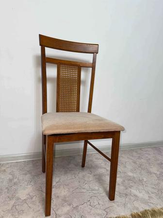 Продам стулья