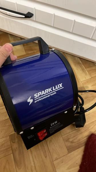 Обогреватель / тепловая электрическая пушка